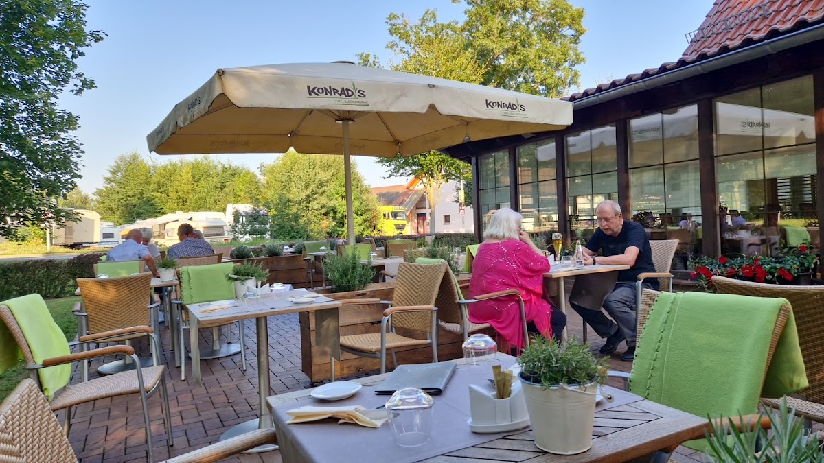 Café | Bar | Restaurant Konrad's